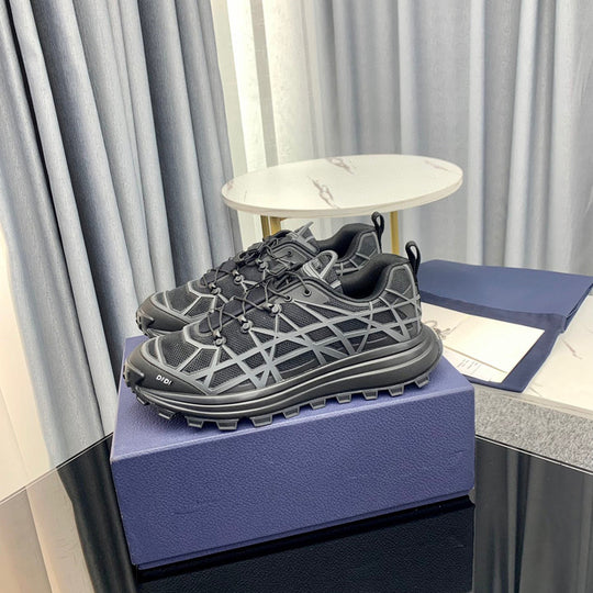 Damen Sportliche Trekking Sneakers mit innovativer Dämpfungstechnologie und rutschfester Außensohle EB