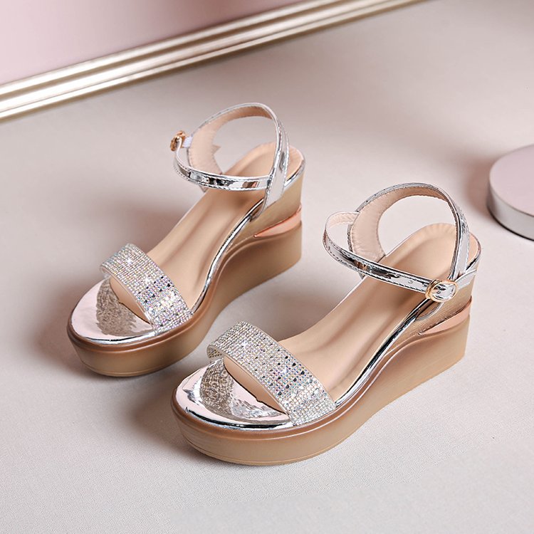 Damen Glitzernde Wedge-Sandalen mit komfortablem Fußbett EB