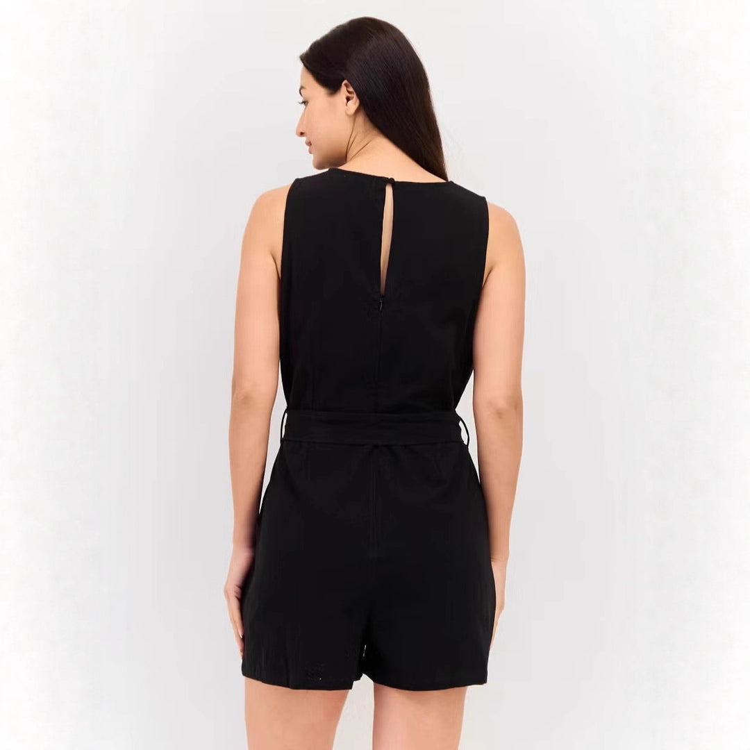 Damen Jumpsuit mit eleganter Taillierung und praktischen Taschen EB