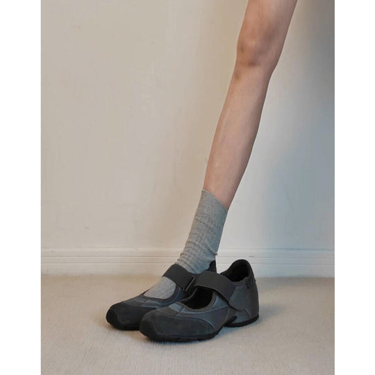 Damen Aktiv-Schuhe mit flexiblem Haltegurt und rutschfester Sohle EB