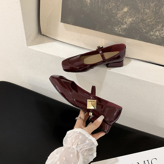 Damen Ballerinas mit glänzender Oberfläche und dekorativem Riemen EB