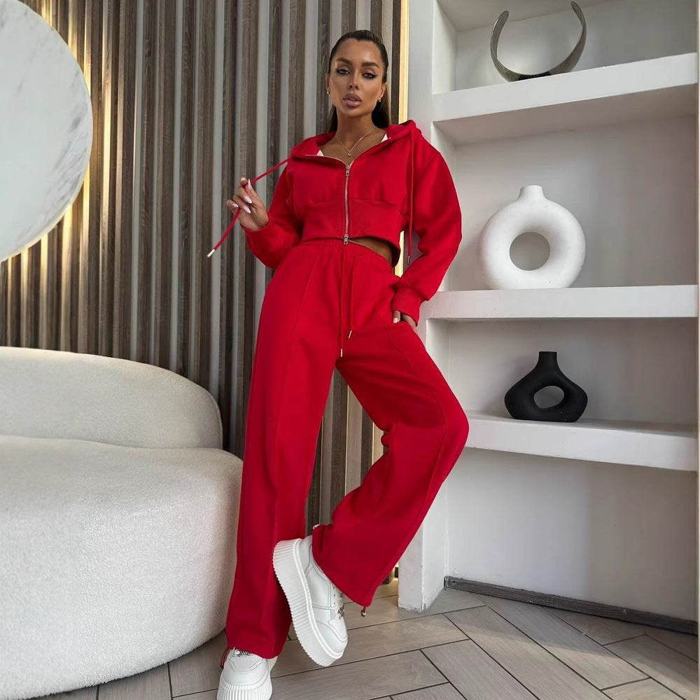 Damen sportliches Set aus cropped Kapuzenjacke und bequemen, lockeren Sporthosen EB