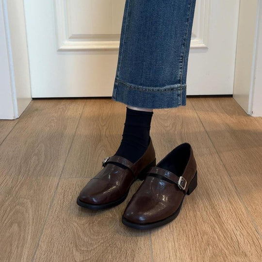 Damen Mokassins mit modischer Schnallenverzierung und eleganter Form EB