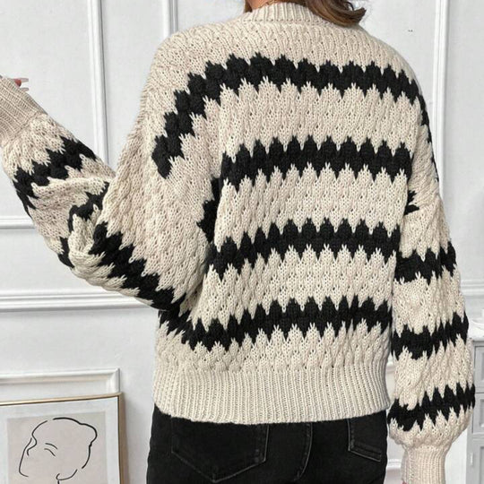 Damen Grobstrickpullover mit geometrischem Muster und voluminösen Ärmeln EB