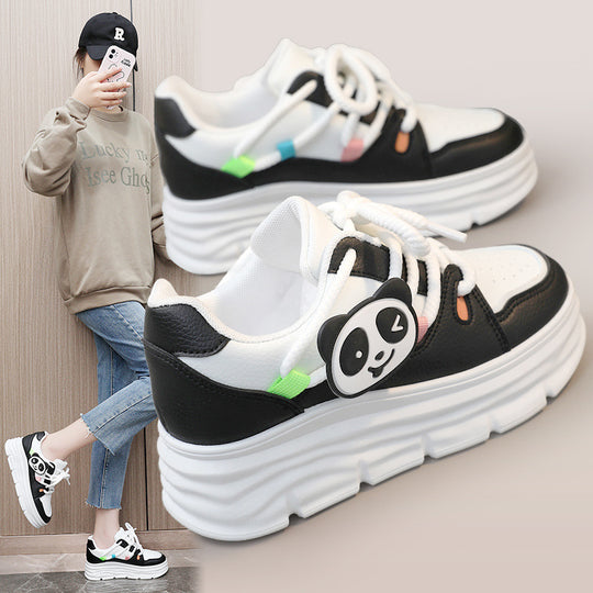 Damen trendige Plateausneaker mit lebhaften Details und komfortabler Dämpfung EB