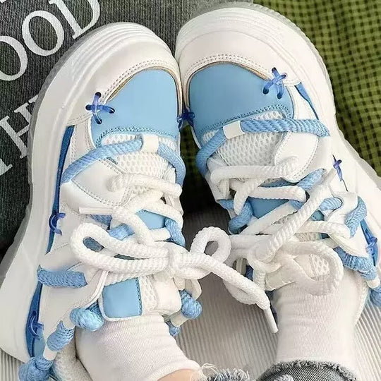 Damen Sportliche Sneakers mit innovativen Akzenten und rutschfester Sohle EB