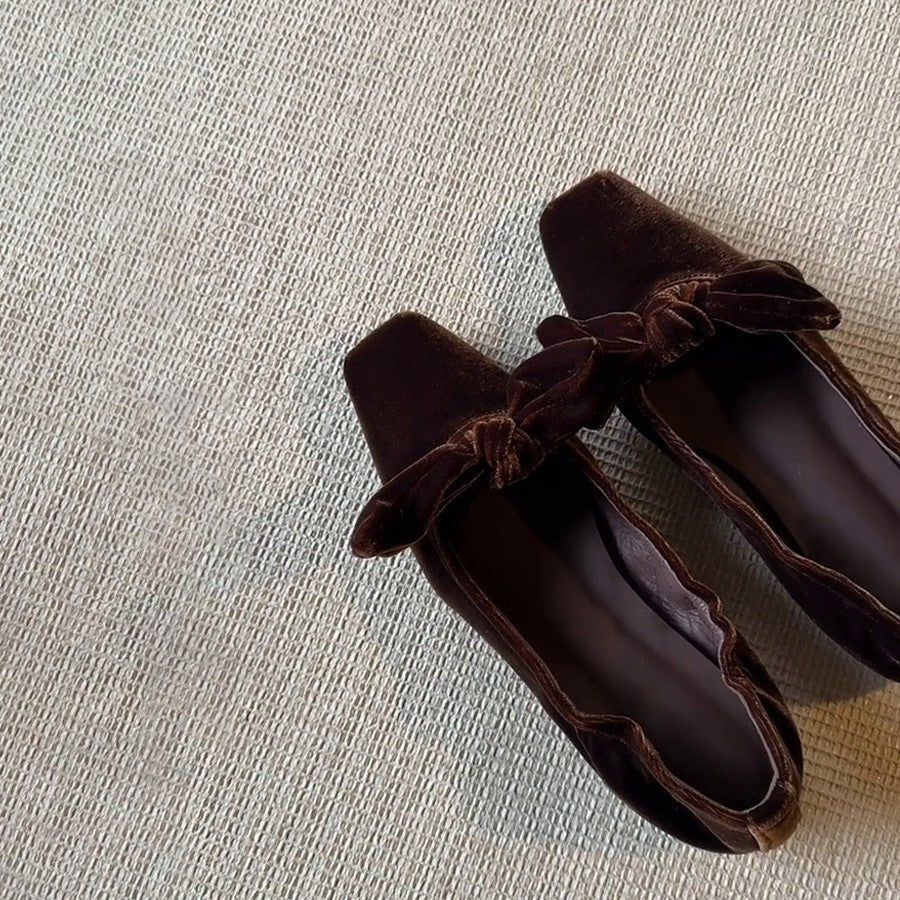 Damen Ballerina-Schuhe mit sanften Rüschen und eleganter Schleifenverzierung EB