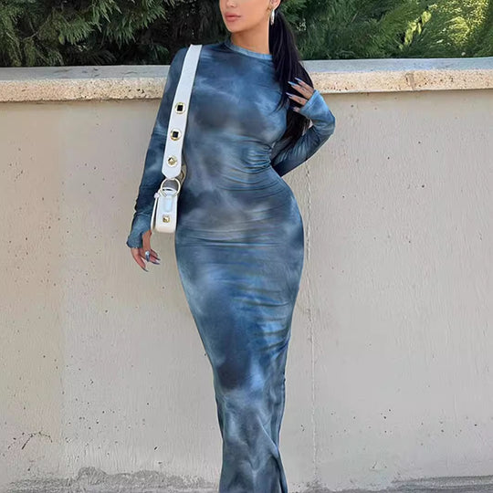 Damen figurbetontes Langarmkleid mit modernem Batikdesign EB