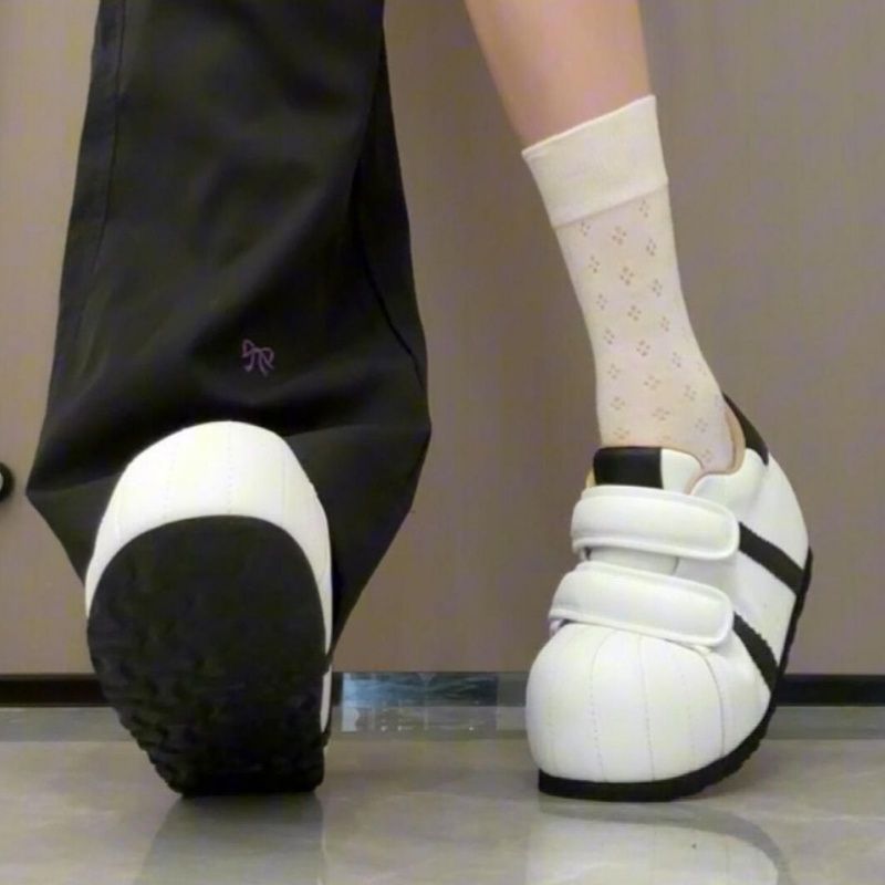 Damen Freizeitsneaker mit praktischem Klettverschluss EB