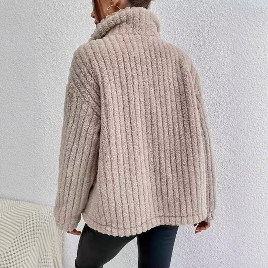 Damen Kuschelige Fleecejacke mit aufgesetzten Taschen EB