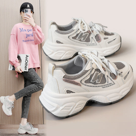 Damen moderne Laufsneaker mit atmungsaktiver Mesh-Oberfläche und dämpfender Sohle EB