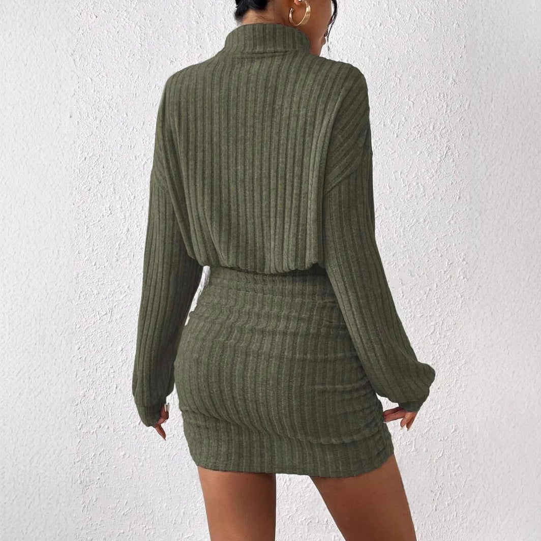 Damen Strickkleid mit hohem Kragen und Rippstruktur EB