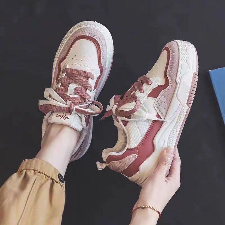 Damen Sportliche Sneakers mit flexibler Laufsohle und atmungsaktiver Obermaterialkombination EB