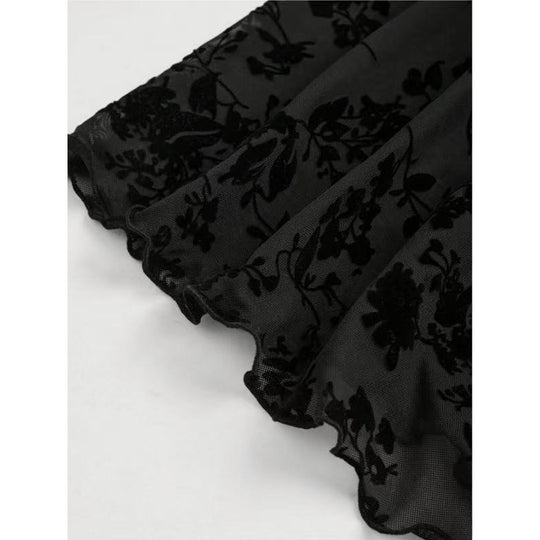 Damen Mini-Kleid mit floralen Spitzenärmeln und verführerischem Ausschnitt EB