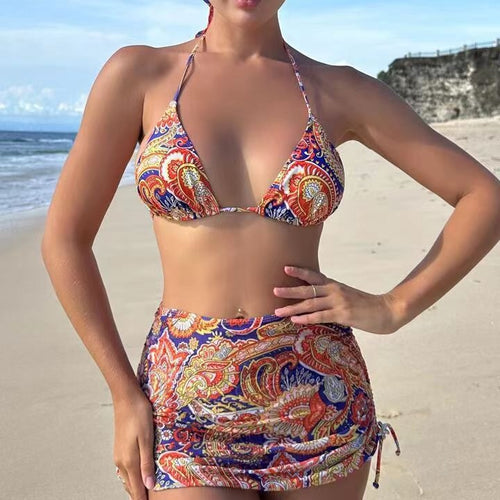 Damen Triangel-Bikini-Set mit elegantem Wickelrock und passendem Haarband EB