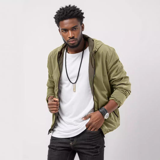 Herren sportliche Übergangsjacke mit funktionalem Kapuzenkragen und elastischen Bündchen EB
