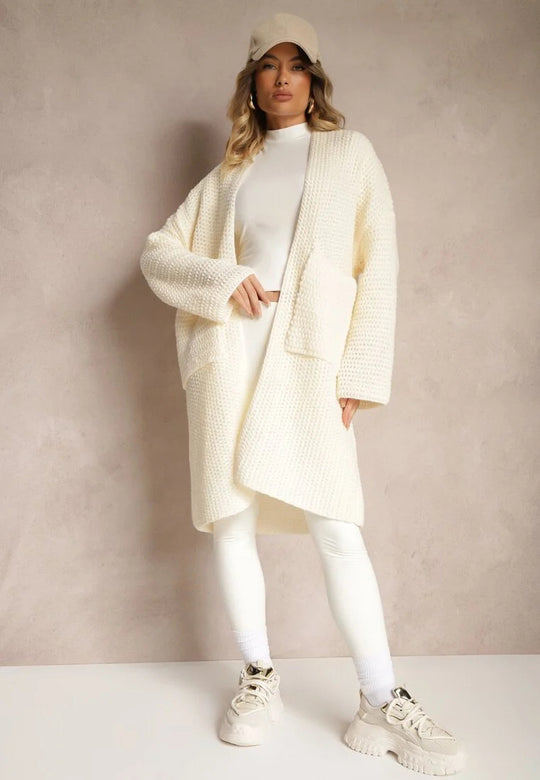 Damen Grobstrickjacke mit lässigem Schnitt und praktischen Taschen EB