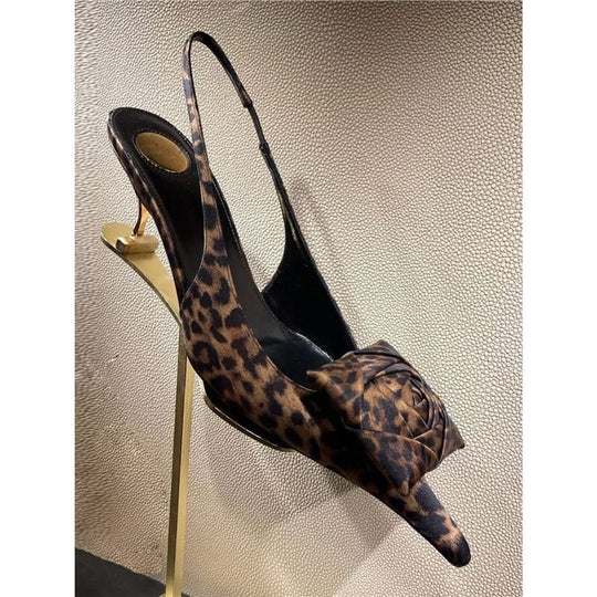 Damen elegante Slingback Pumps mit raffiniertem Blumendetail EB