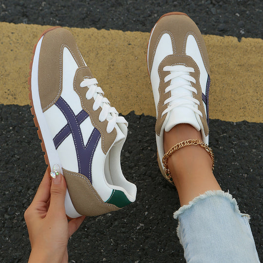 Damen Freizeitsneaker mit dynamischem Design und dämpfender Laufsohle EB
