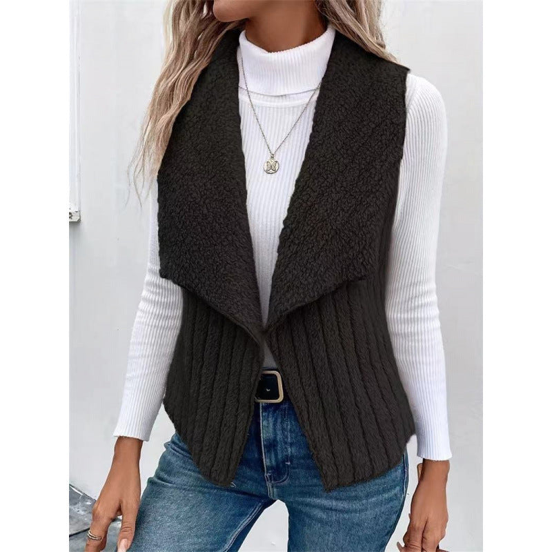Damen Kuschelige Weste mit asymmetrischem Schnitt und hohem Kragen EB