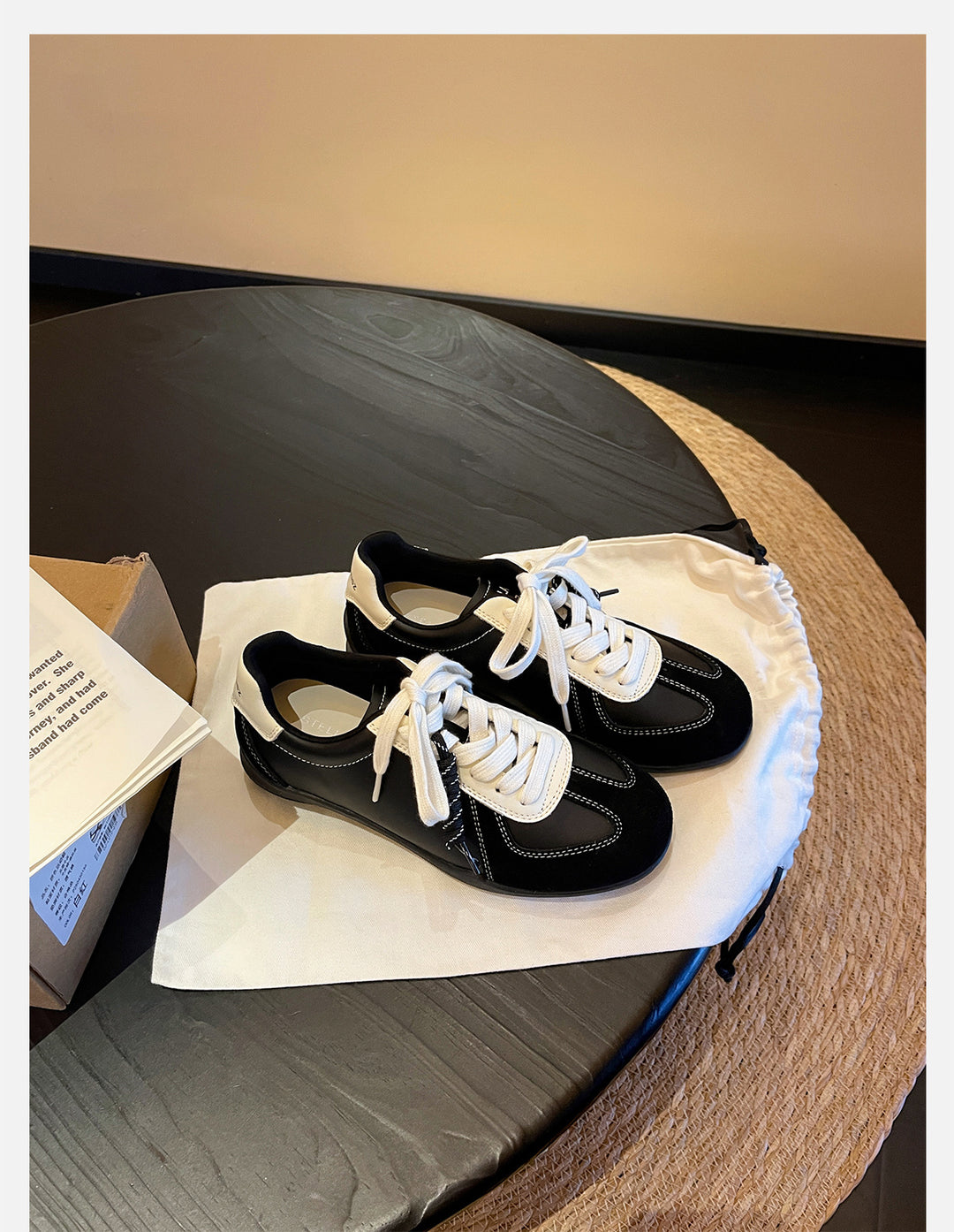 Damen Sportliche Sneakers mit atmungsaktivem Obermaterial und stylischen Schnürdetails EB