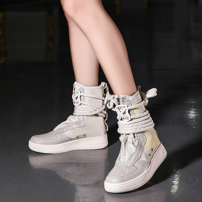 Damen High-Top Sneakers mit innovativem Schnürsystem und atmungsaktiver Netzstruktur EB