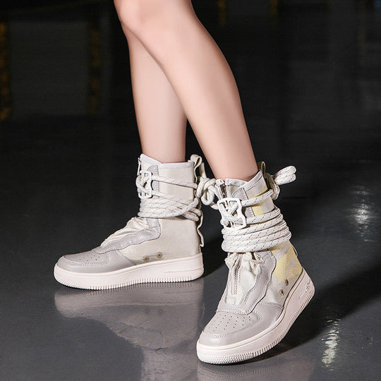 Damen High-Top Sneakers mit innovativem Schnürsystem und atmungsaktiver Netzstruktur EB