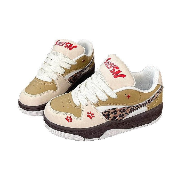 Damen Urbaner Sportlicher Sneaker mit kreativen Akzenten EB