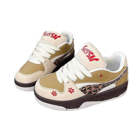 Damen Urbaner Sportlicher Sneaker mit kreativen Akzenten EB