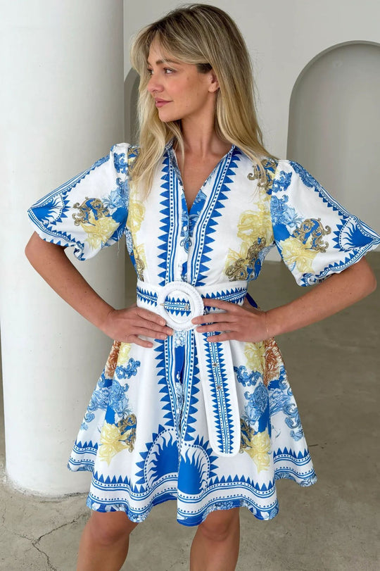 Damen Kurzarmkleid mit elegantem floralem Design und gerafftem Bund EB