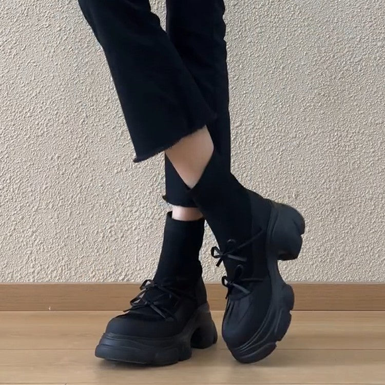 Damen sportive Plattform-Sneaker mit innovativem Sohlenprofil und atmungsaktiver Mesh-Oberfläche EB