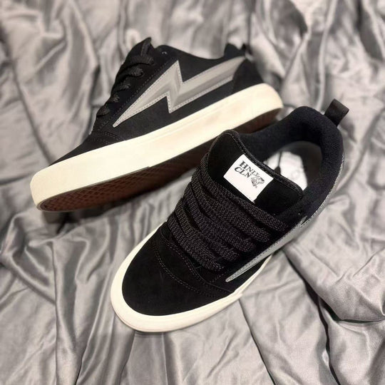 Damen Sportliche Sneakers mit dynamischem Blitzdesign EB
