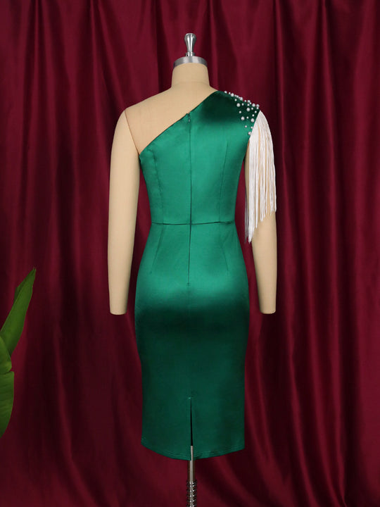 Damen Einseitiges Cocktailkleid mit funkelnden Fransen und eleganter Taillierung EB