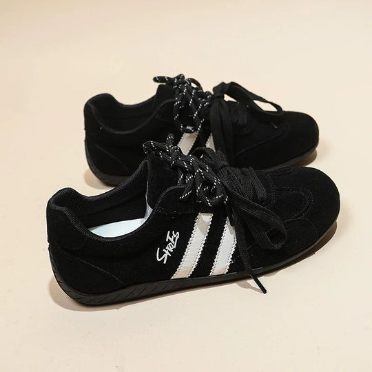 Damen Sportliche Sneaker mit innovativem Obermaterial und stabiler Sohle EB
