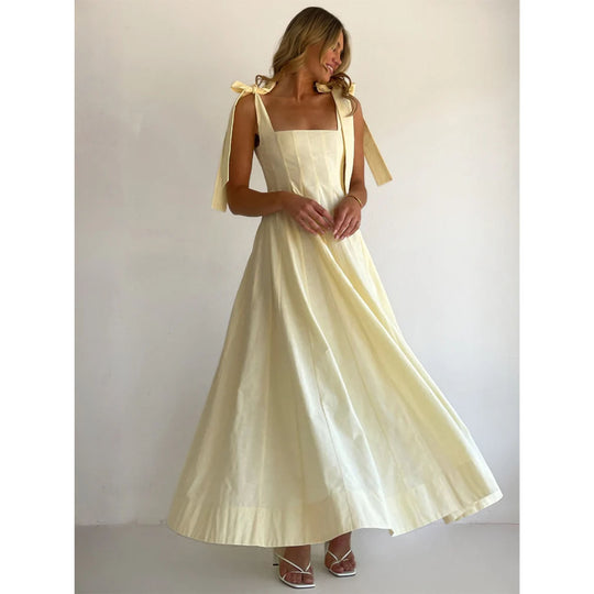 Damen Elegantes Maxikleid mit modernen Schulterbändern und fließendem Schnitt EB