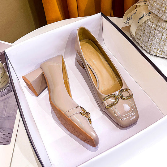 Damen Komfortable Blockabsatz-Pumps mit elegantem Riemendetail EB