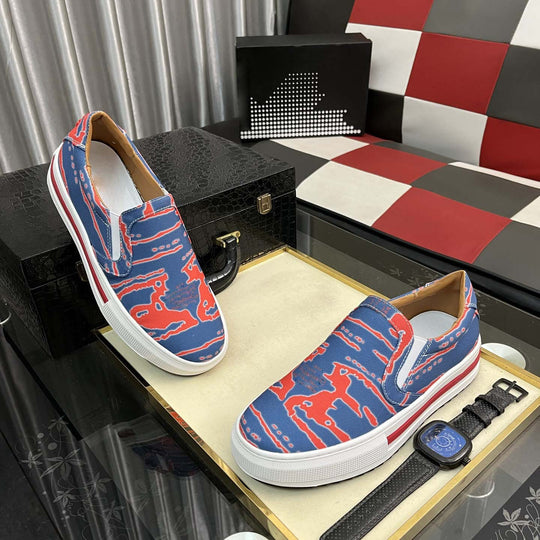 Damen Slip-On Sneakers mit innovativem Druckdesign EB
