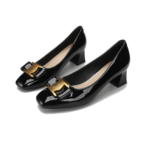 Damen elegante Pumps mit geschmackvollem Schmuckdetail EB