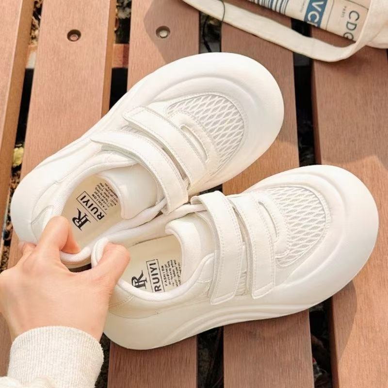 Damen Schnürsenkel Sneakers mit erhöhtem Plateau und atmungsaktiven Mesh-Einsätzen EB