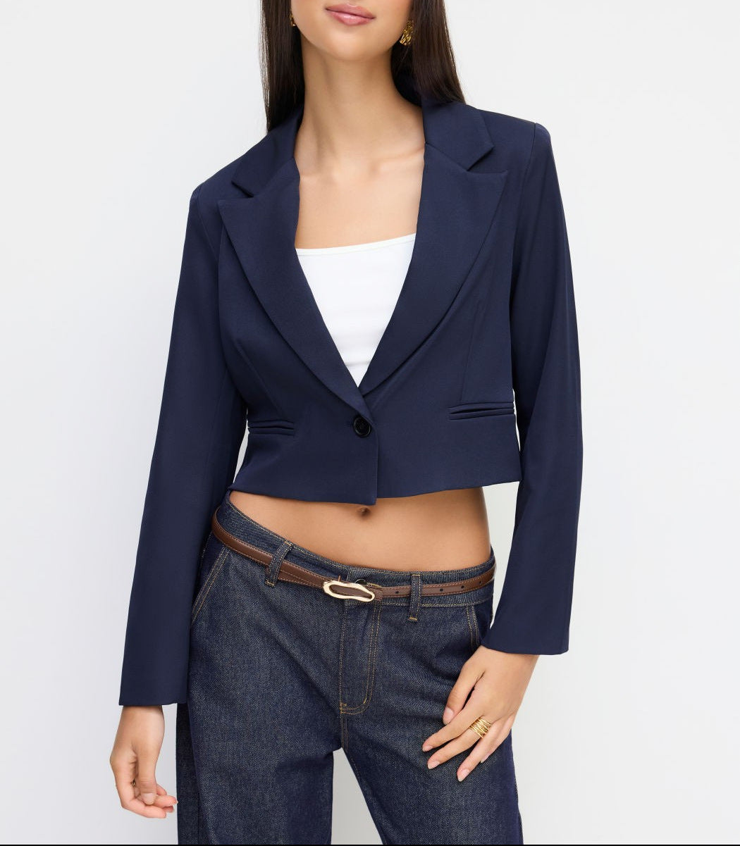 Damen Kurzblazer im Cropped‑Schnitt mit Reverskragen und ein‑Knopf‑Verschluss EB