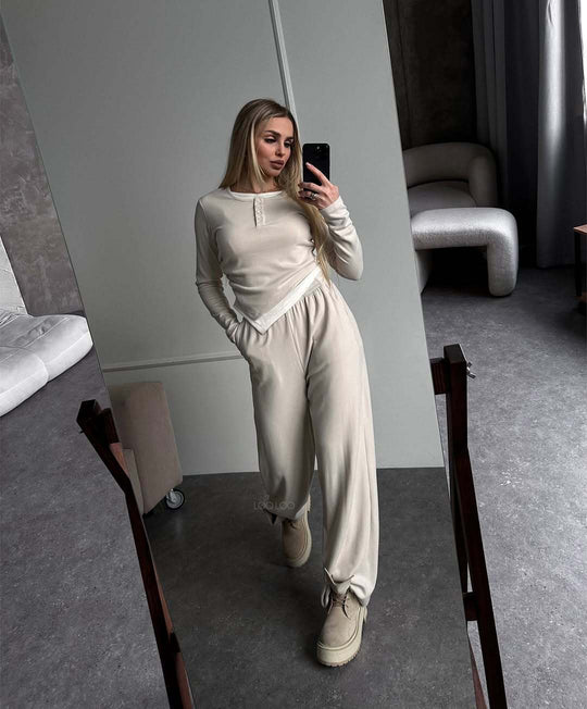 Damen Loungewear-Set aus weichem Modal mit Henley-Knopfleiste und weitem High‑Waist Loungehose EB