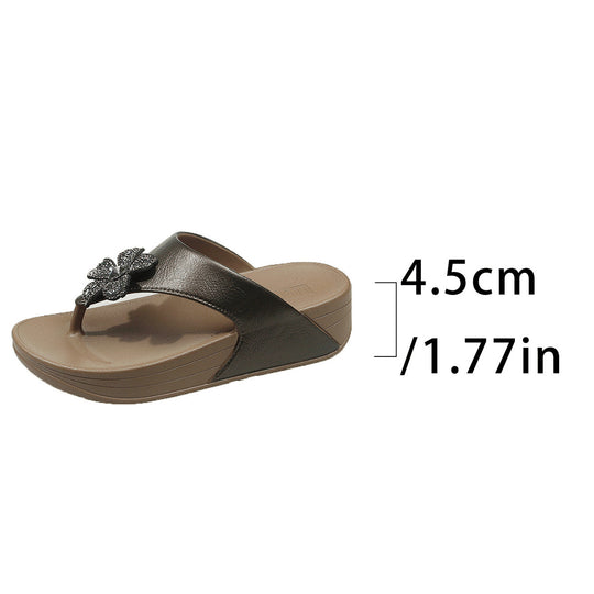 Damen Elegante und bequeme Flip-Flops mit glitzernden Akzenten EB