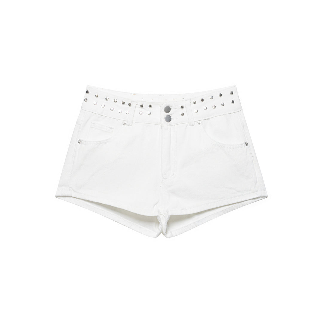 Damen modische Denim-Shorts mit dekorativem Nietenbund EB