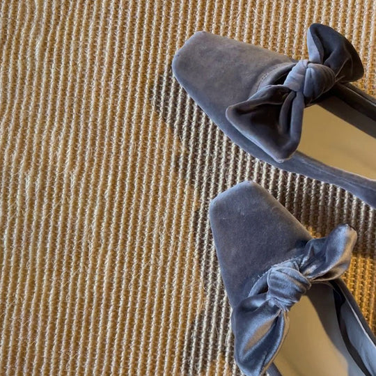 Damen Ballerina-Schuhe mit sanften Rüschen und eleganter Schleifenverzierung EB
