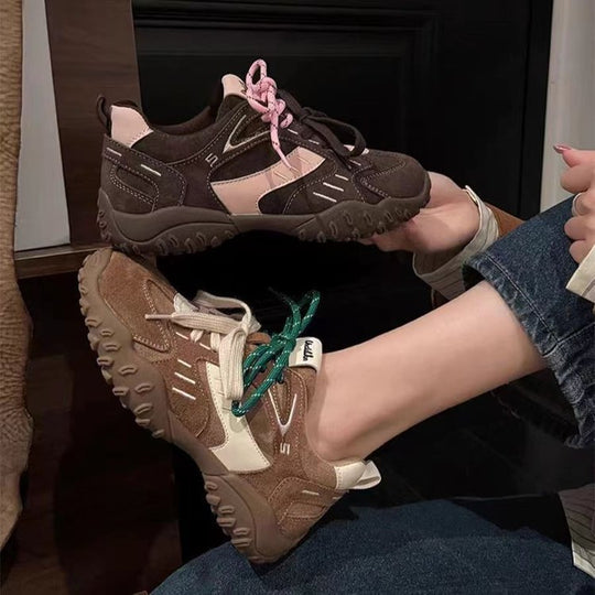 Damen Sportliche Sneakers mit innovativem Schnürsystem und flexiblem Sohlenprofil EB