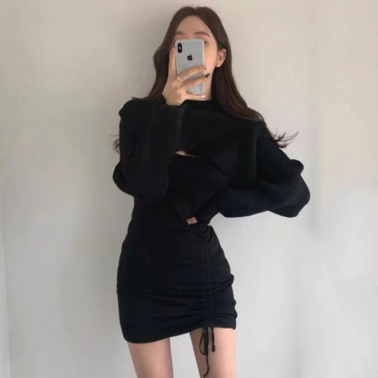 Damen Strickkleid mit asymmetrischem Ausschnitt und gerafftem Design EB