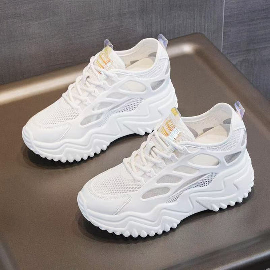 Damen Sportliche Sneakers mit atmungsaktiven Mesh-Einsätzen und ergonomischer Dämpfung EB
