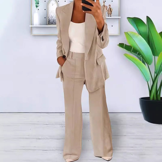 Damen nan bürotaugendes Hosenanzug Set mit weiter Hose und tailliertem Blazer EB