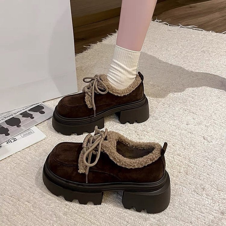 Damen Komfortable Sneakers mit flauschiger Kragen EB