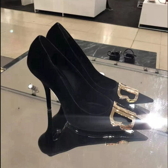 Damen elegante High Heel Pumps mit luxuriösem Design und goldenen Applikationen EB